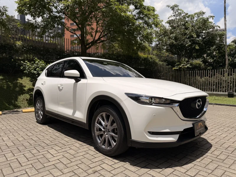 Mazda CX 5 Grand Touring foto 2